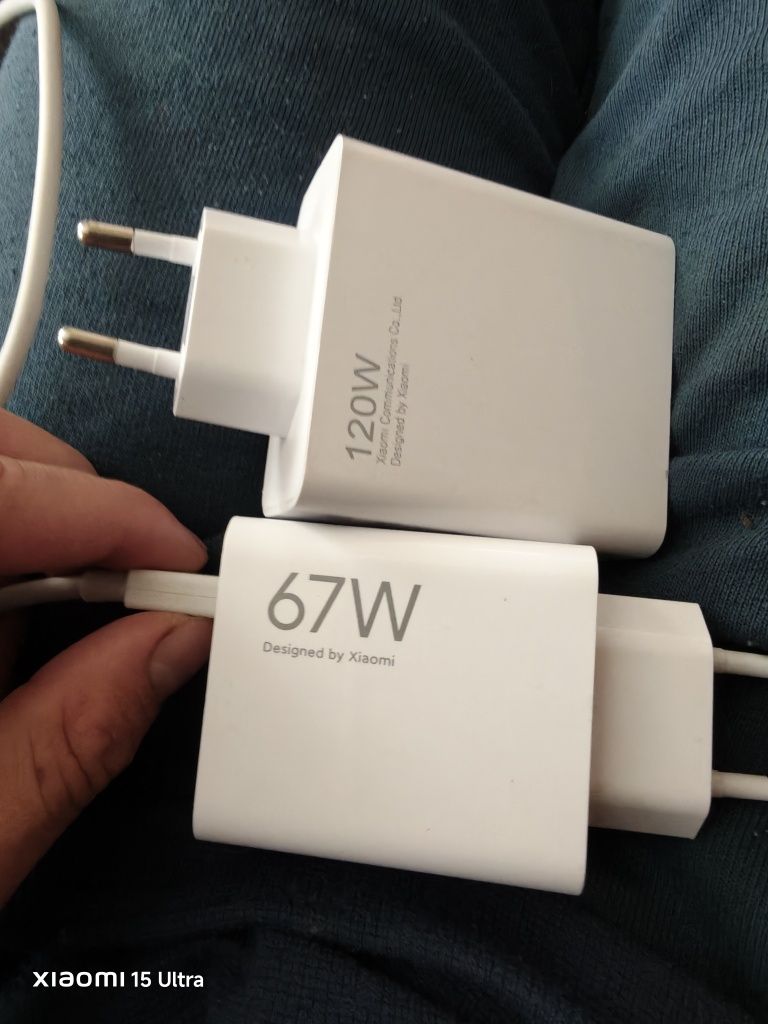Продавам зарядно 120W
