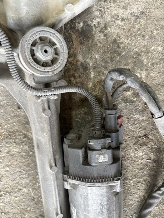 Mercedes w213 2.2cdi 194кс 4matic Кормилна Рейка