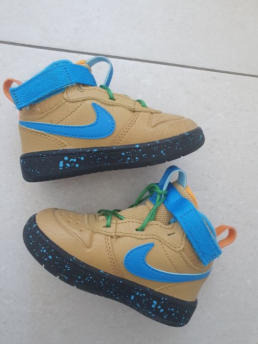 Adidasi Nike bebe baiat