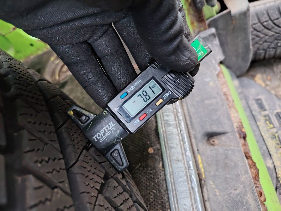 Anvelope MS iarna 235 60 18 continental 2022 7mm