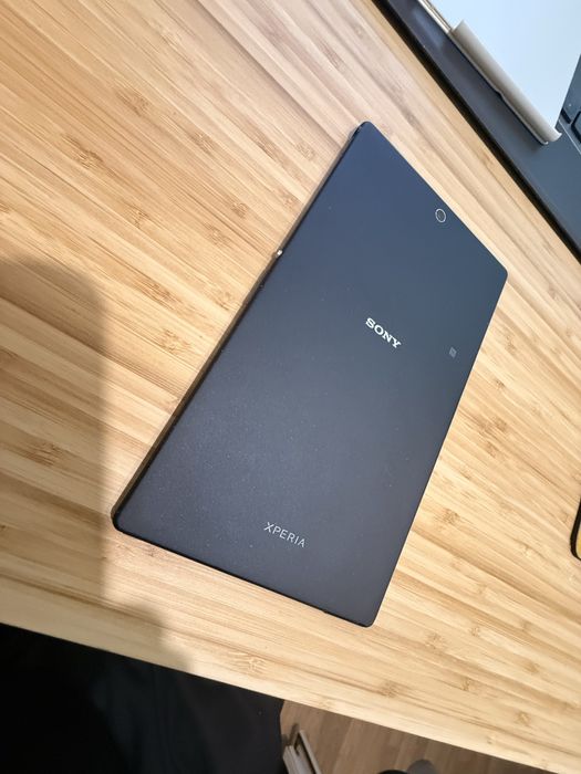 Vand tableta Sony Xperia Z3 16 GB ca noua
