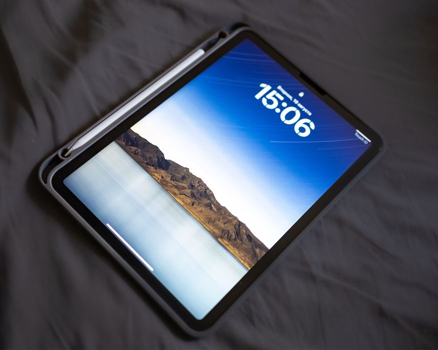 Ipad air 2022 11” m1/8/256/apple pencil