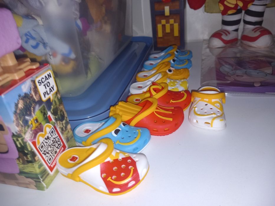 Descriere!! toate generațiile de mcdonalds