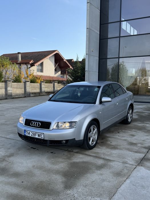 Vând Audi A4 B6 2005  1.9 TDI 101cp Stopuri Led