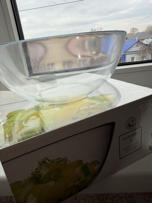 Продам салатницу