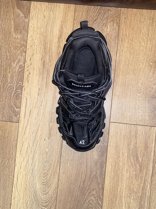 Balenciaga Track Black