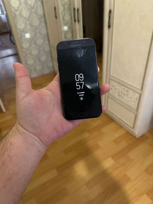 Продам Samsung A5