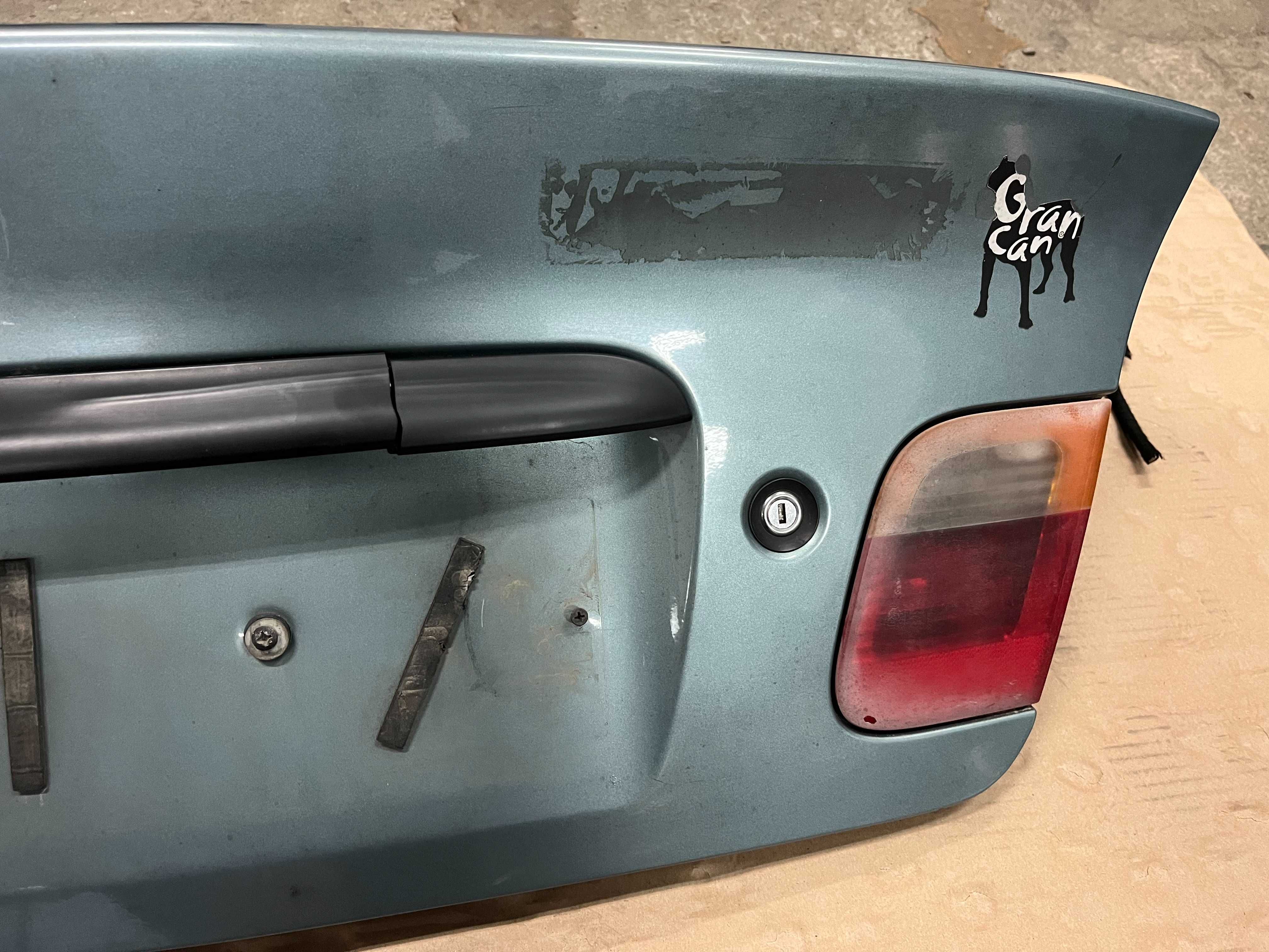 Заден капак за BMW E46 Седан