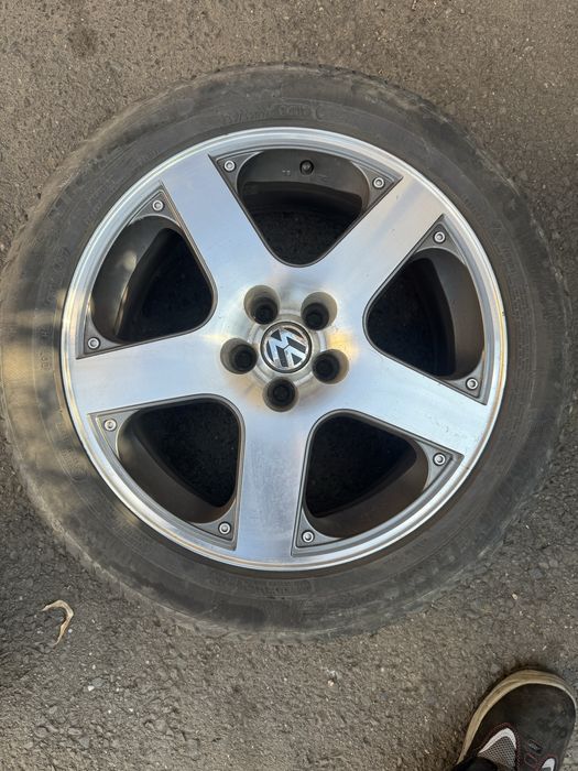Vând jante aliaj , de VW ,,Mercedes