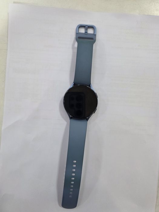 Продавам Samsung Galaxy Watch 5