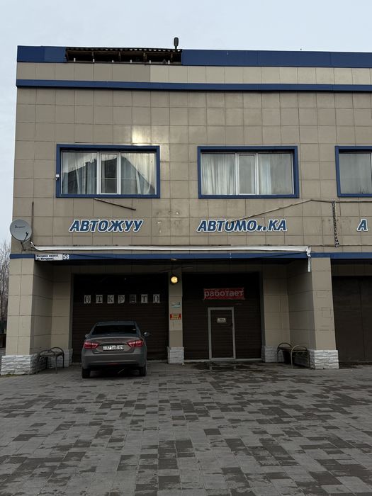 Продается коммерческое здание – 2000 м²