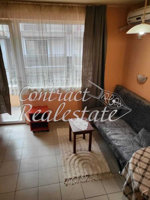 Дава се под наем Двустаен апартамент в Варна, Колхозен пазар - 50 кв.м за 306 € - Снимка #1