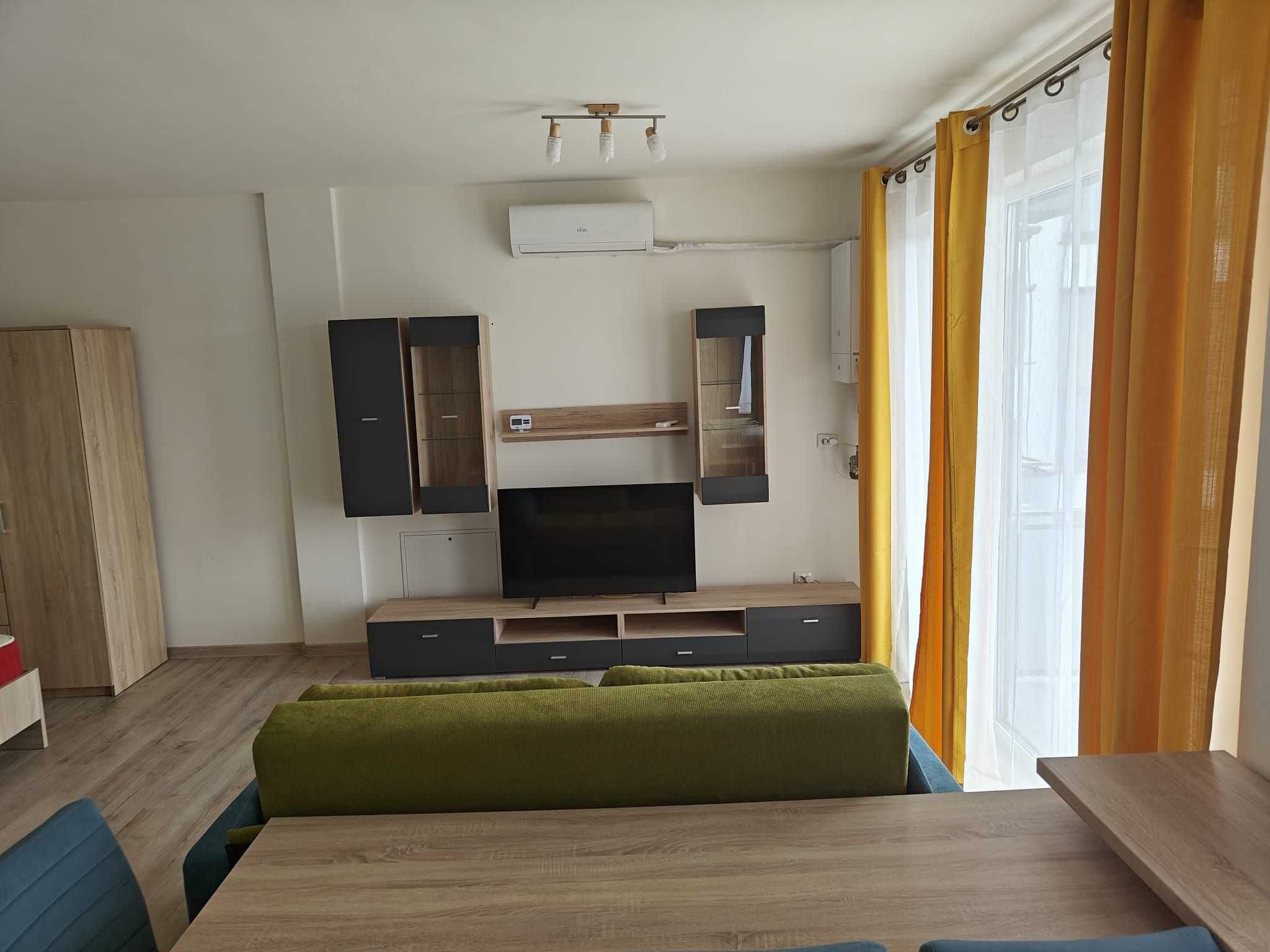 Apartament cu o camera / Studio de inchiriat - zona centrala