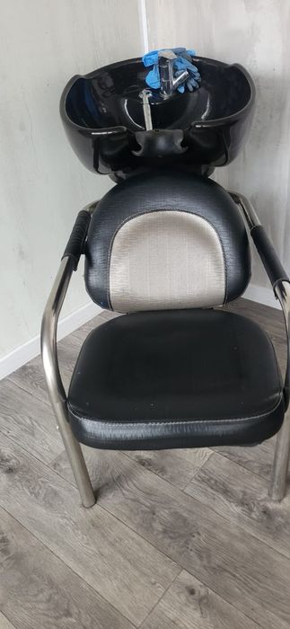 Мойка Кресло для парикмахеров Зеркало Помощник