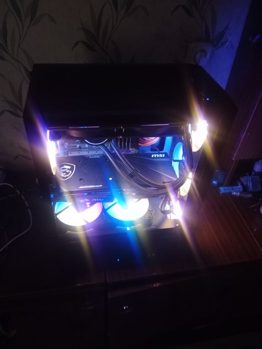 Игровой компьютер rx5600xt