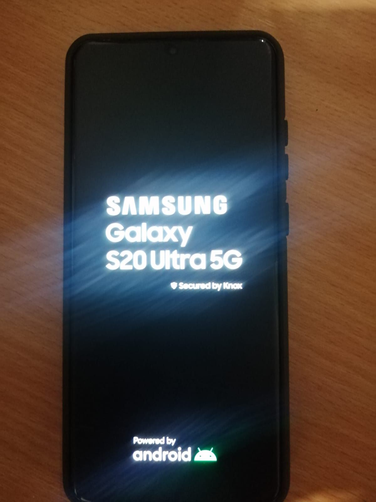 Galaxy s20 se vede în poze