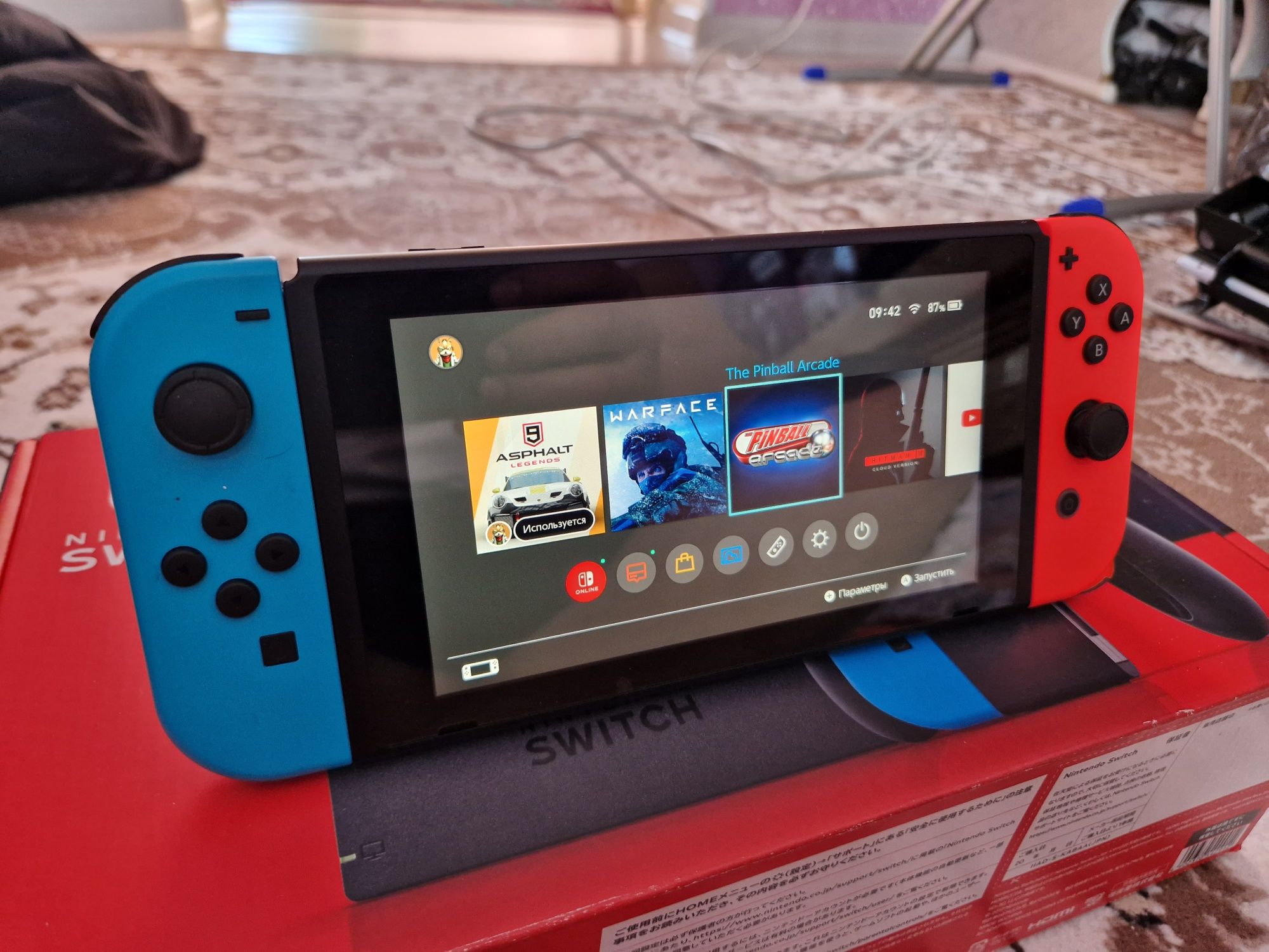 Игровая консоль Nintendo Switch HW Red/Blue