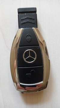 Специално проектирани джобен нож Mercedes произведен в ограничен брой