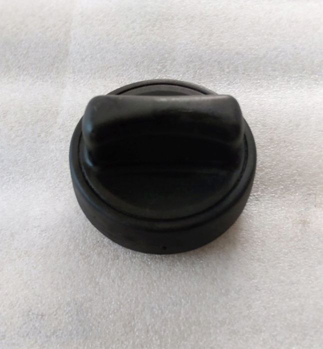 Щипки,емблема и др. за Мерцедес W124, Mercedes