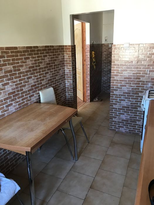 vand apartament 2 camere