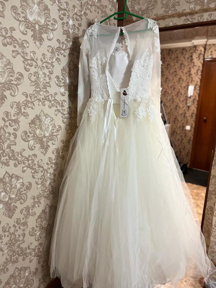 Свадебное Платье (на прокат)