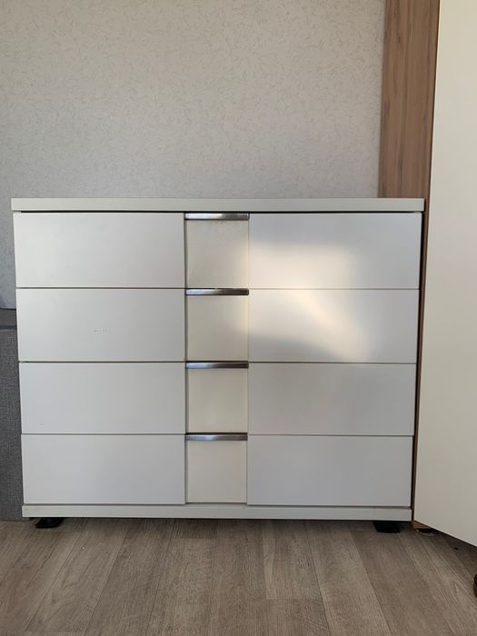 Комод в отличном состоянии.