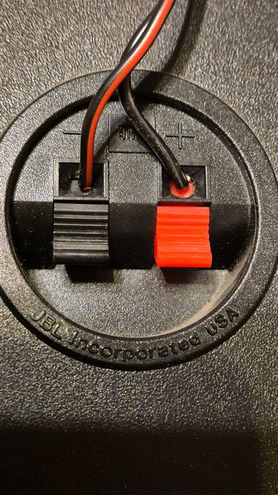 Van 2 boxe pasive  JBL de 70w