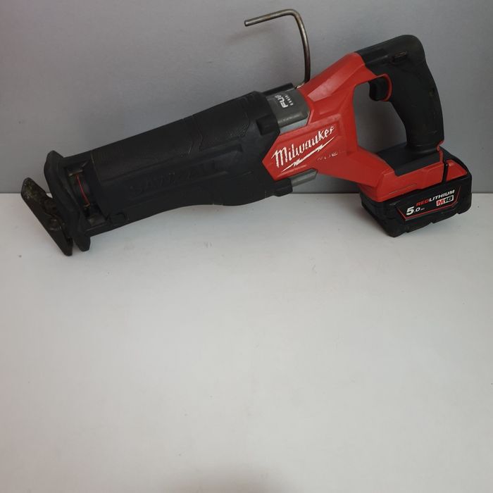 Milwaukee M18 FSZ Fierăstrău sabie Brushless 5.0AH Li-Ion