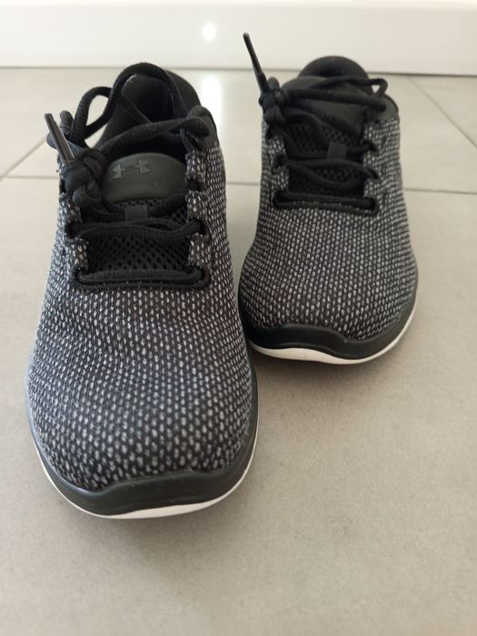 Дамски обувки  Gianni и маратонки Under Armour