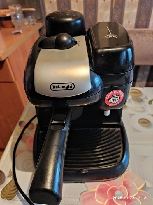 Продам кофеварку