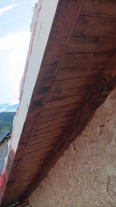 Executăm în principal lucrări de construcții și montaj (reparații) aco