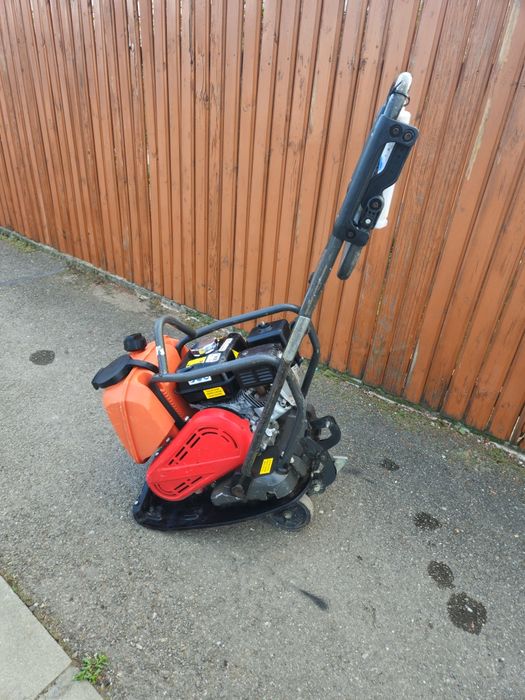Placă compactoare Husqvarna LF 75 90kg Honda Gx160