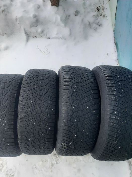 Продам шины 285/60/18 континенталь