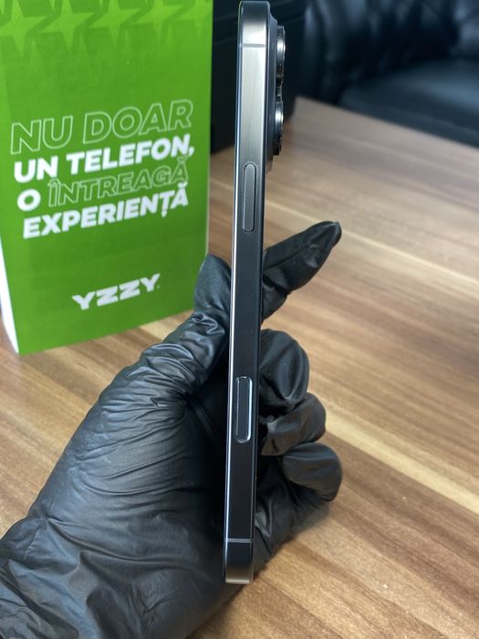 iPhone 16 Pro Max / 256 GB / Sănătate baterie 100% / Ca nou