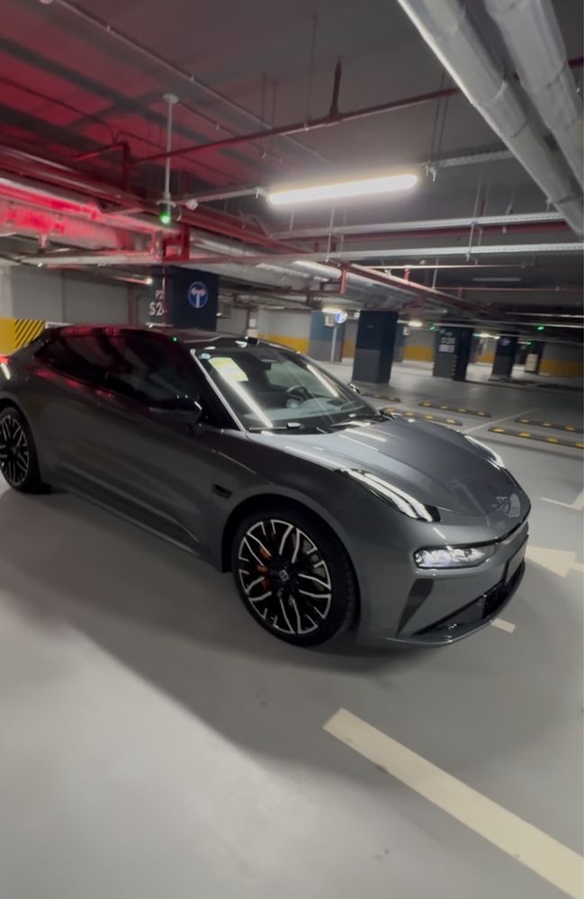 Zeekr 001  Restyling 2025