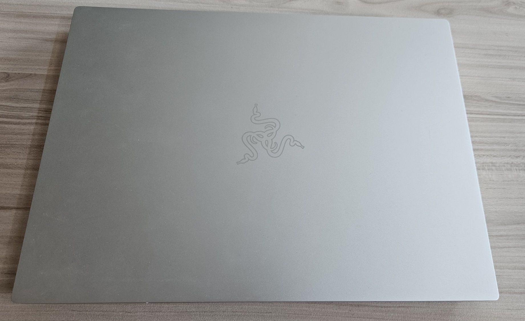 Razer Blade 14 2023 RTX 4070 2k 240hz