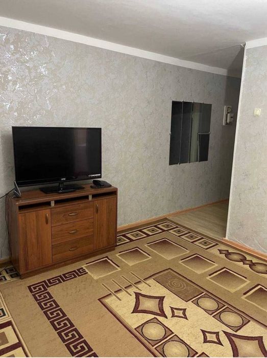 ^2×6 Балкон РАЗДЕЛКА! Чиланзар 8 квартал Кирпчный дом 2/4/4 Ор.Парус