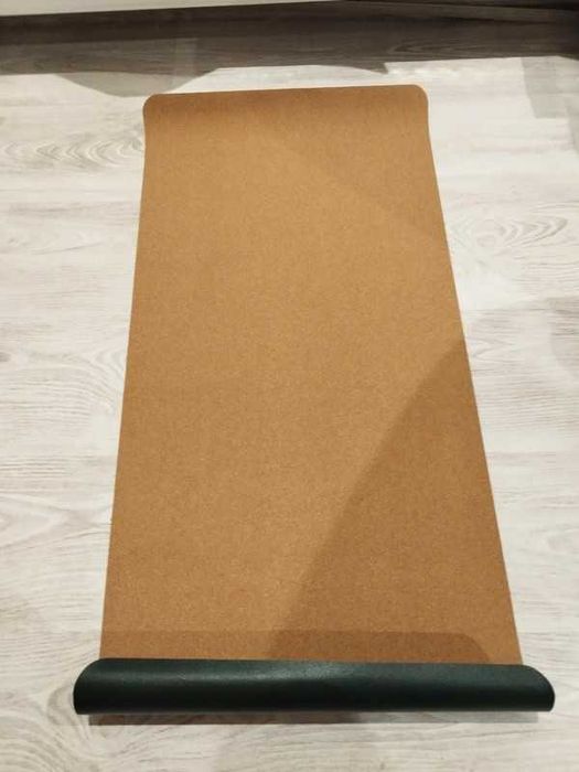 Desk pad cu fata dubla (pluta si PU verde inchis), 90 cm x 43 cm