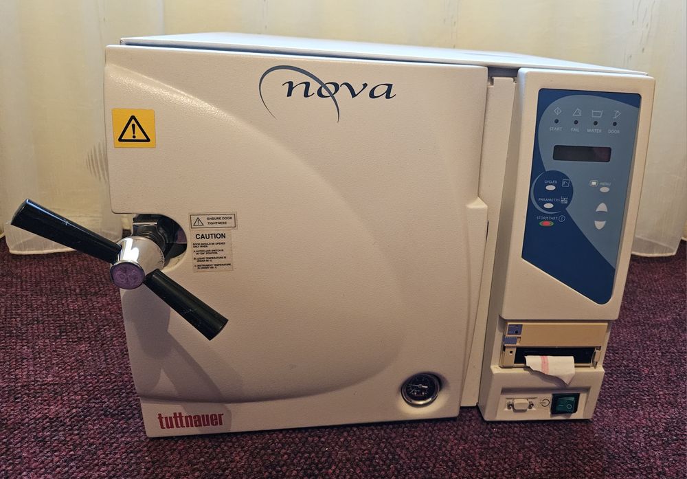 Autoclav Autoclava Sterilizare Tuttenauer Nova 3 clasa B 23 litri