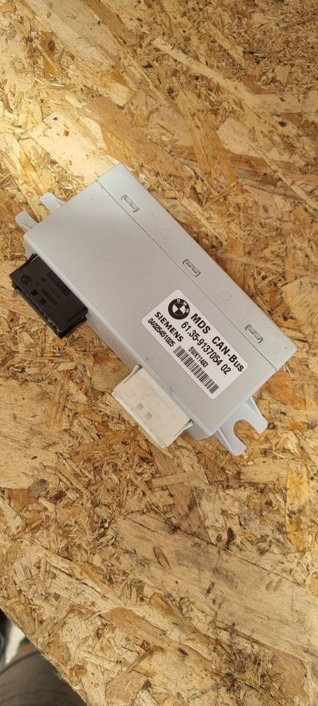 Modul trapa panoramic bmw seria 3 e91 x1 e84 cod 9137054