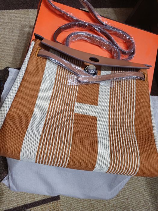 Чанта Hermes  ..