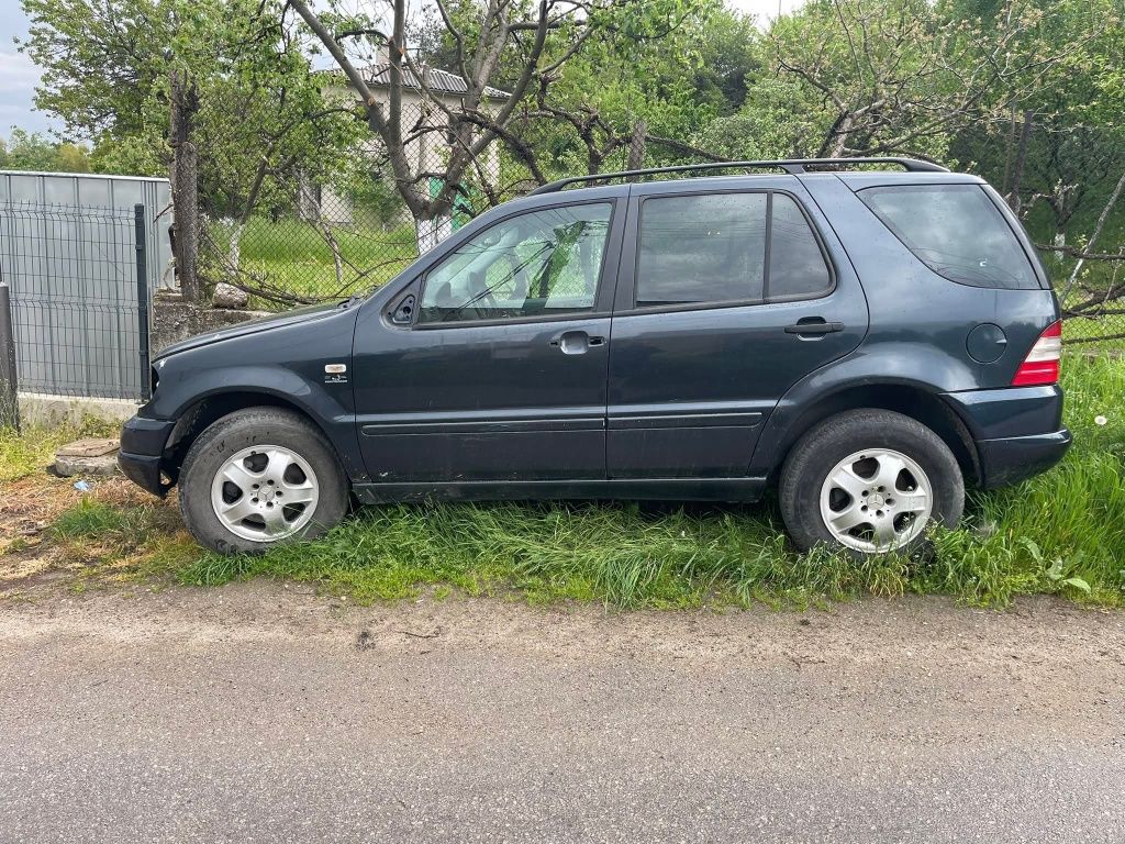 Mercedes Benz ML 430