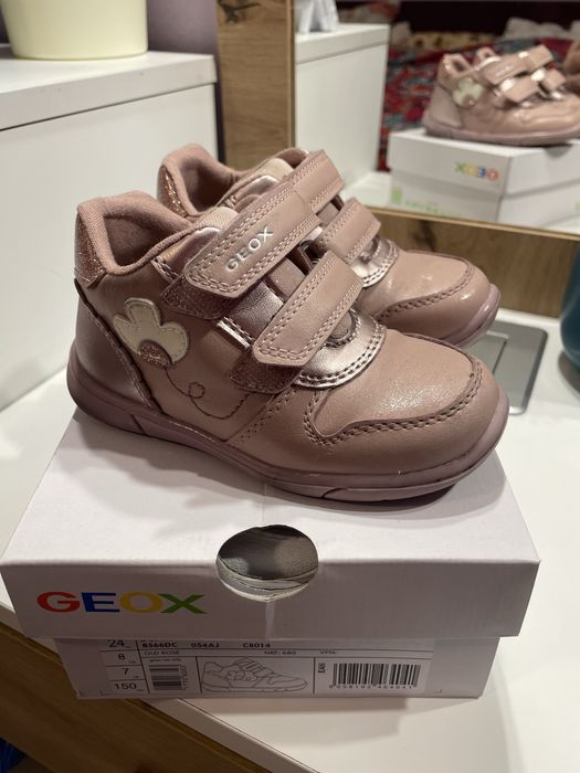 Geox детски обивки 24