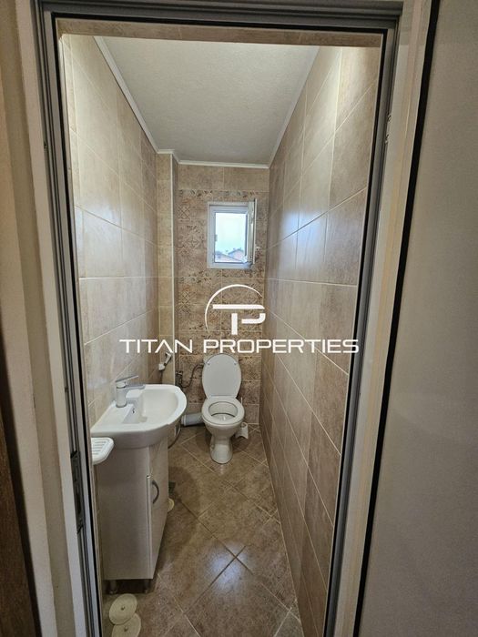 Дава се под наем Четиристаен апартамент в Бургас, Сарафово - 120 кв.м за 612 € - Снимка #10