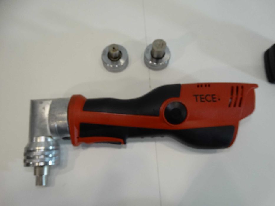 Novopress AXI 2 - Акумулаторен експандер за тръби