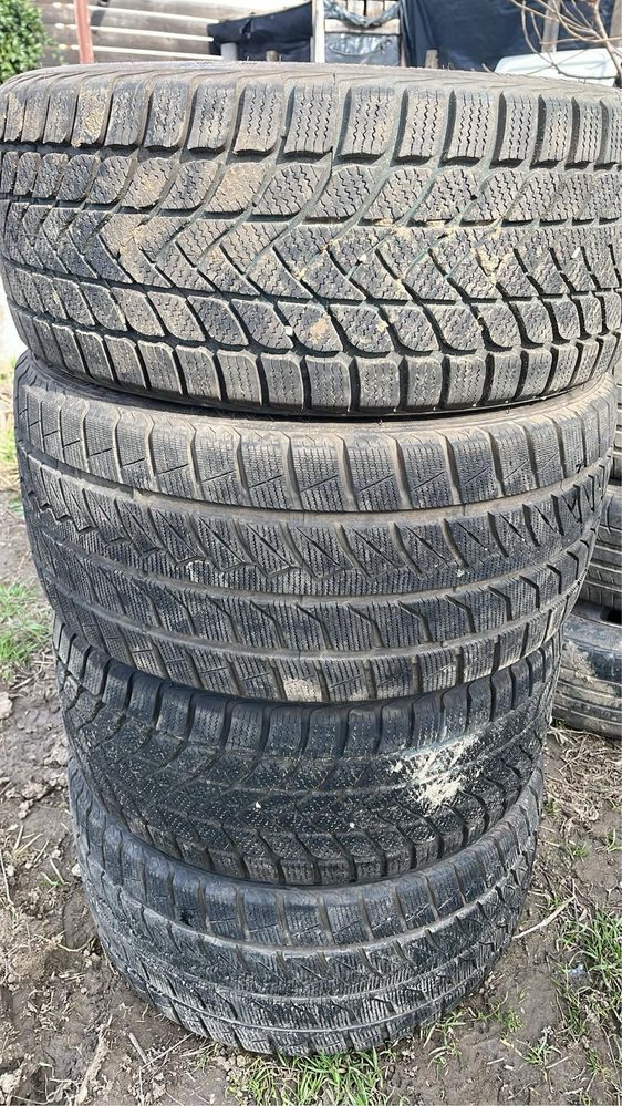 225/40R18 cauciucuri