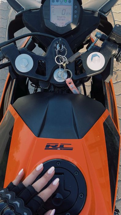 Motocicleta KTM RC125