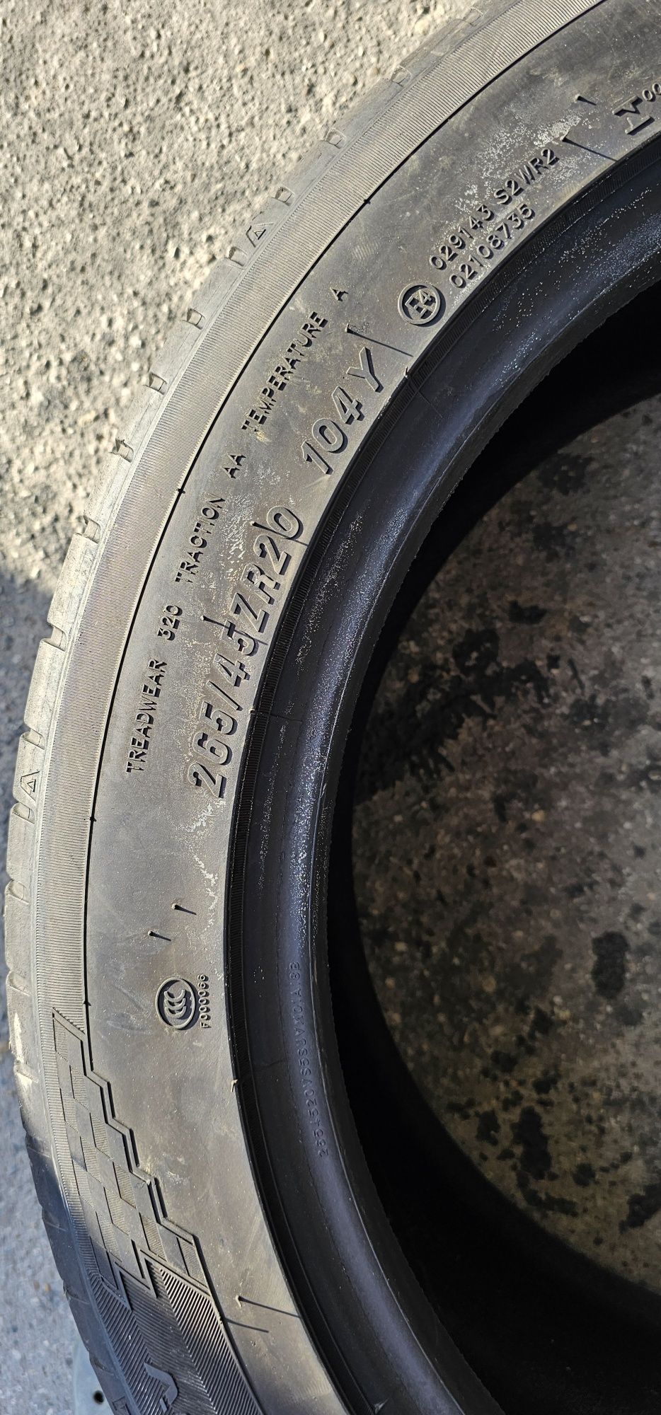265 45 R 20 Maxxis vară