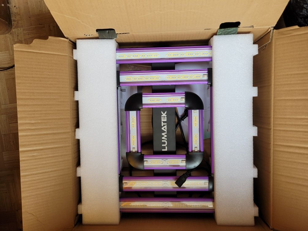 Lumatek ATTIS 300W
