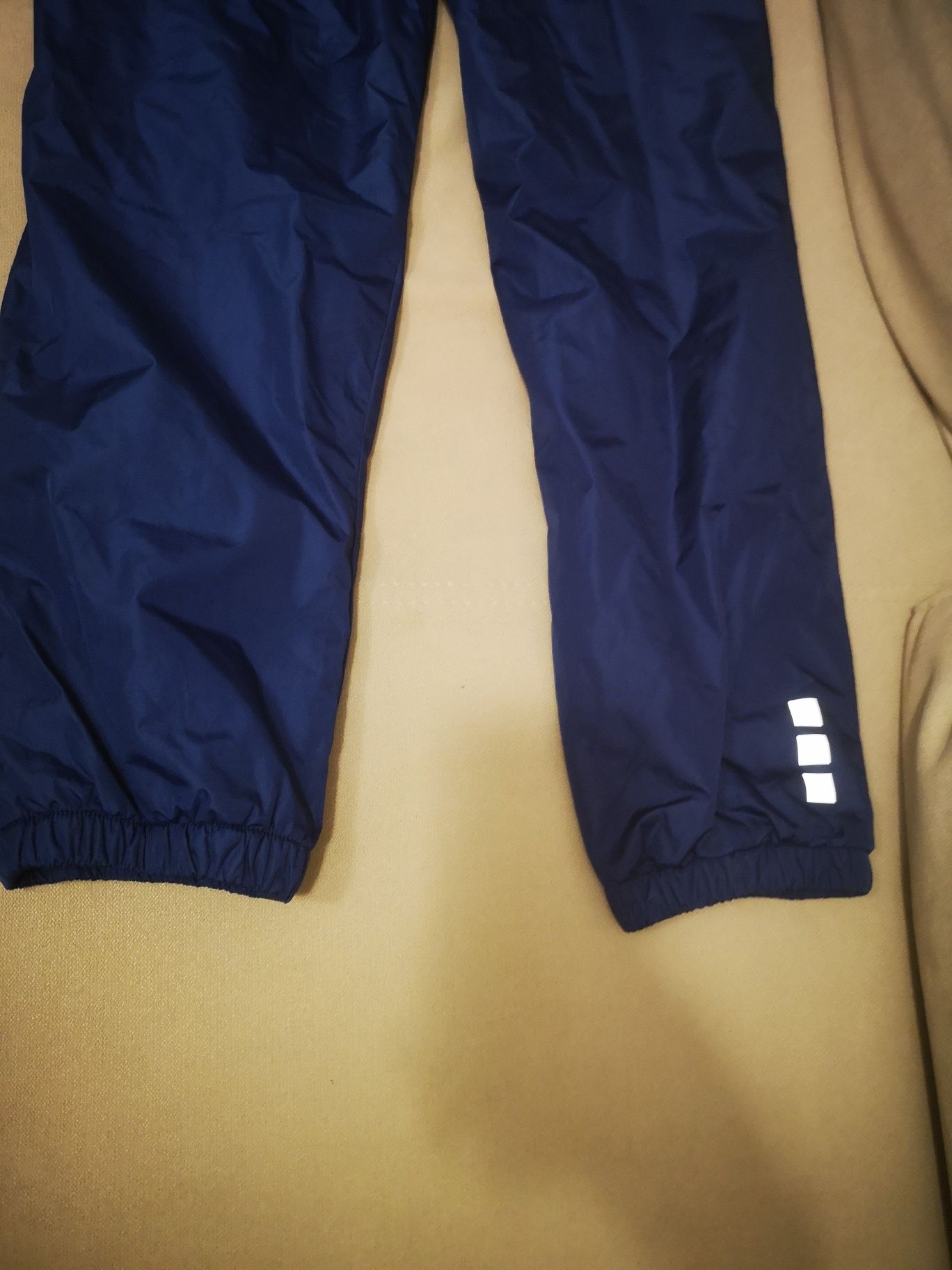 Pantaloni de ski, de zăpadă, ploaie, iarnă, pt 10-12ani! Căptușiti.